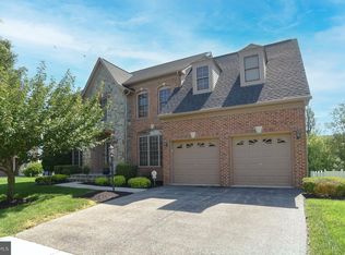 10602 Sourwood Ave, Waldorf, MD 20603