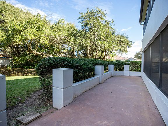 5th image of 272 Aquarina Blvd #272