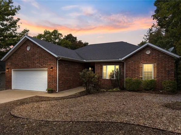 6 Didcot Ln, Bella Vista, AR 72714