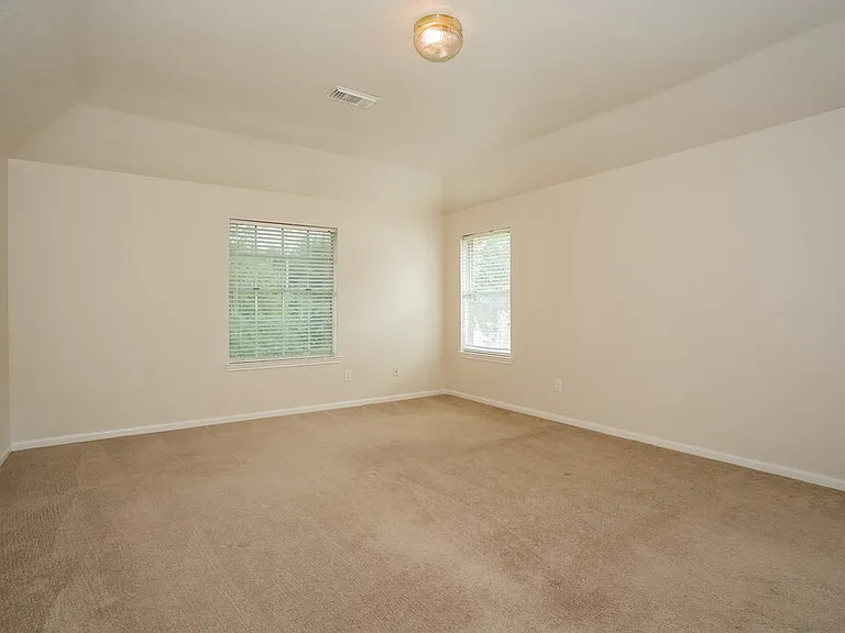 1407 Hollow Branch Ln — Photo 8
