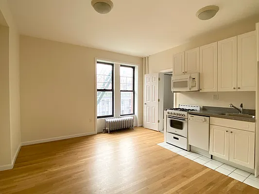 Rented by Corcoran | media 9