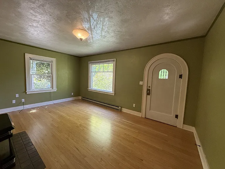 1315 Washington St — Photo 8
