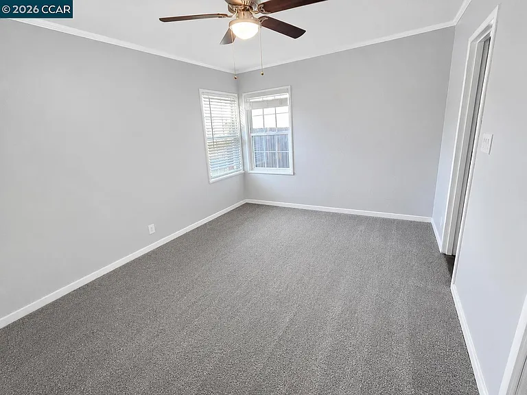 916 Veale Ave — Photo 8