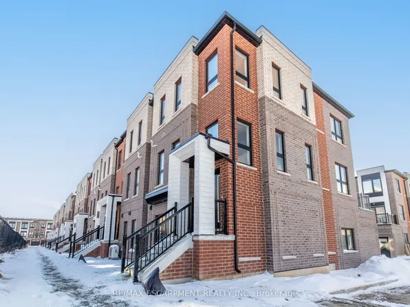 70 Kenesky Dr, Hamilton, ON