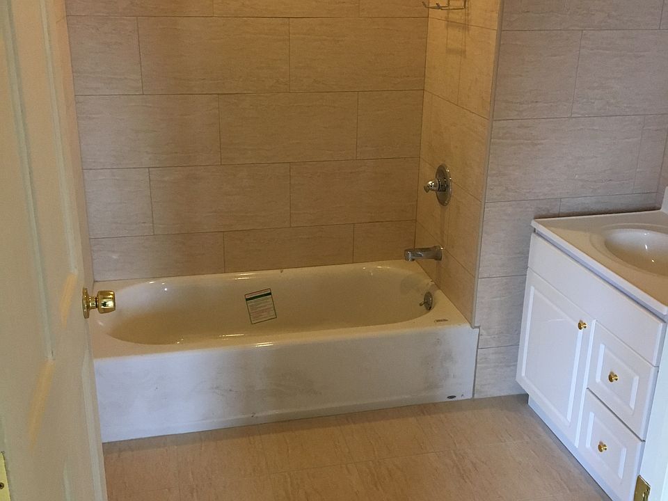 2nd image of 143-28 41st Ave