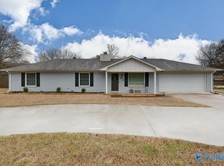 916 Mountain Gap Rd SE, Huntsville, AL 35803