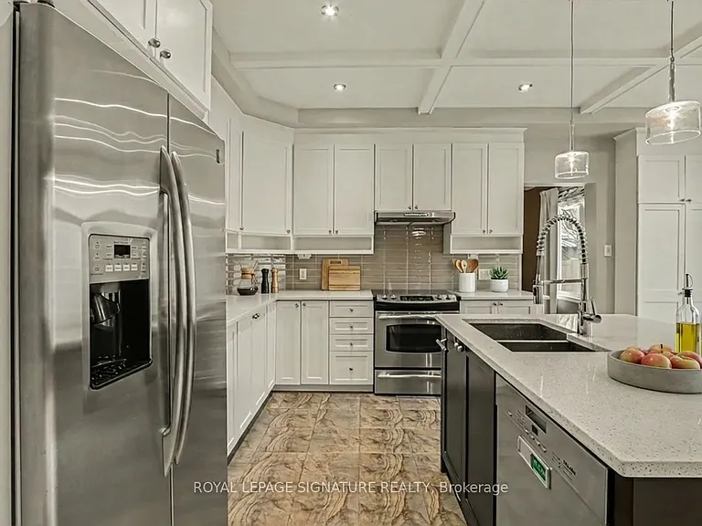 129 Tapestry Dr — Photo 6