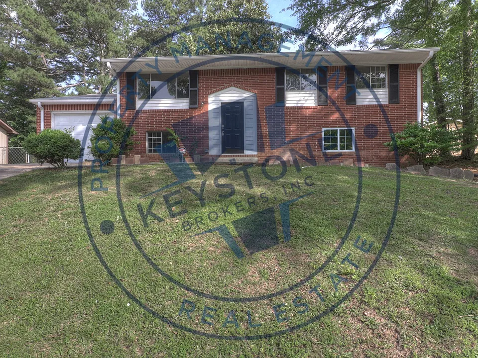 1387 Willow Dr