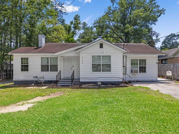 1706 Azalea Dr, Valdosta, GA 31602