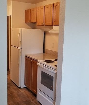 4th image of 10310 92nd St SW APT 9