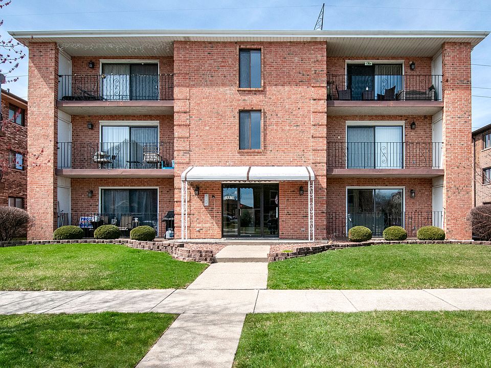 1st image of 16818 82nd Ave APT 1N
