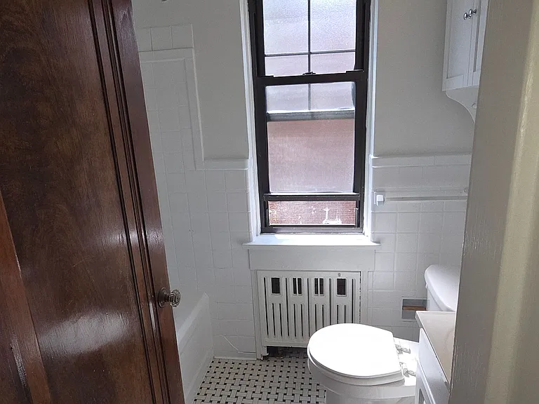 20 Cornell Pl — Photo 10
