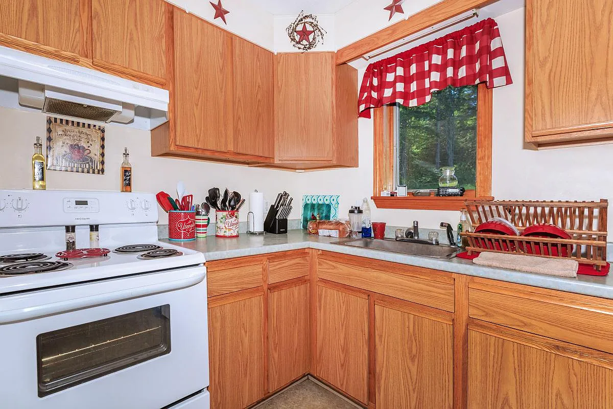 Saybrook Apartments — Photo 4