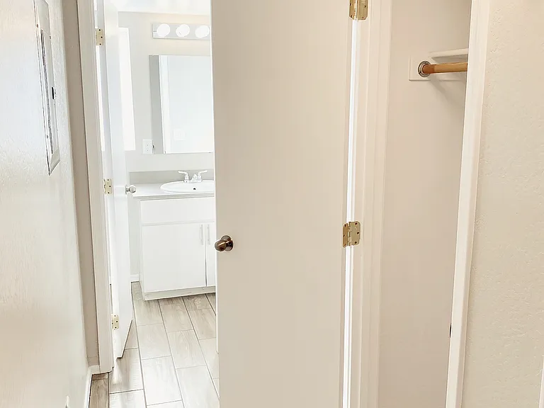 1301 E Thomas Rd #104 — Photo 18