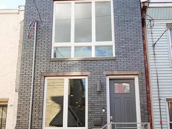 1338 S Chadwick St, Philadelphia, PA 19146