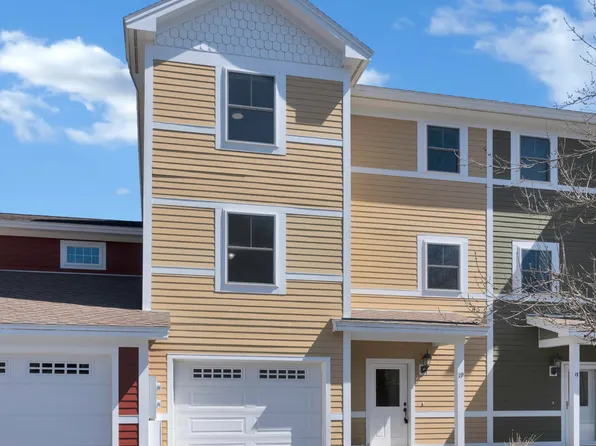 19 Agatha James #19, Kennebunk, ME 04043