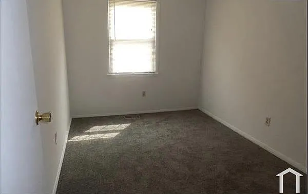49 Lerner Ct — Photo 4