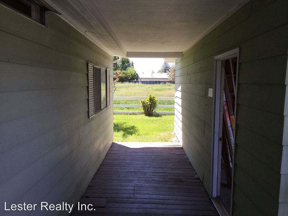 2nd image of 5222 Homedale Rd