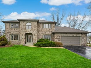 7757 Coventry Ln, Frankfort, IL 60423