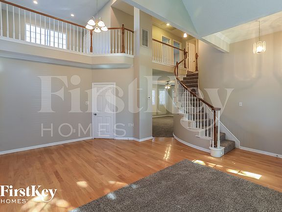 3rd image of 311 Riverwalk Ln