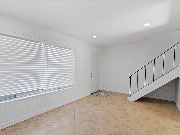 3rd image of 2304 N 10th Ave #1