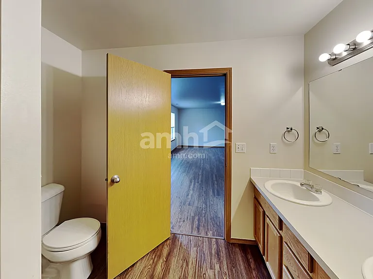 7127 179th Street Ct E — Photo 16