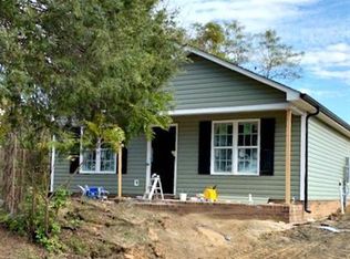 233 Hilltop Ave SW, Concord, NC 28025