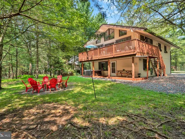 67 Estates Dr, Lake Harmony, PA 18624