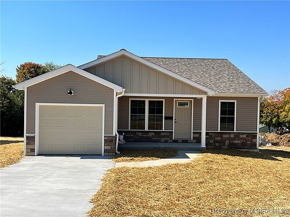2nd image of 605 S Highland Drive