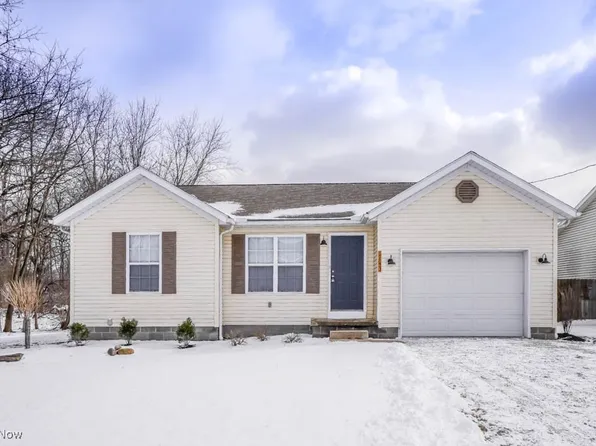 1143 Apple Ave, Alliance, OH 44601
