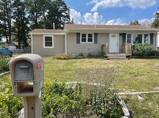 348 Spruce Dr, Brick, NJ