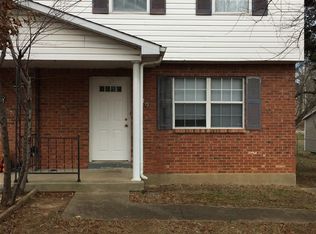 1010 Ryans Ct, Radcliff, KY 40160