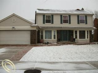 18158 Mulberry St, Riverview, MI 48193