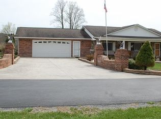 158 Old Jenny Dr, Ewing, VA 24248