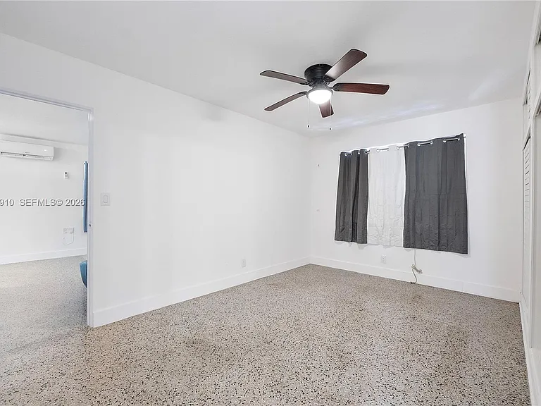 1821 SW 11th Ct #REAR — Photo 8