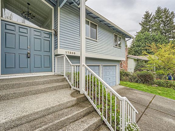 2nd image of 17308 NE 13th Pl