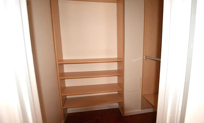 Rented by Manhattan Realty Group | media 10