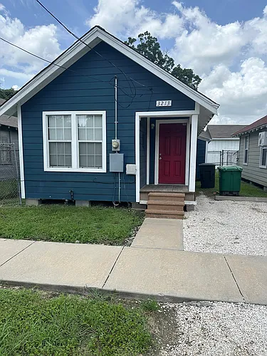3213 Stonewall St Photo 1