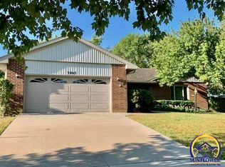 5945 SW 24th Ter, Topeka, KS 66614
