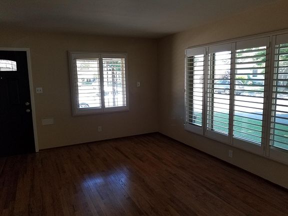 4th image of 5841 Brandon Way