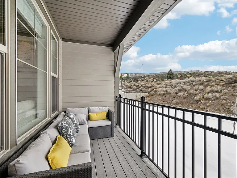 1124 W Wasatch Spring Rd — Photo 26