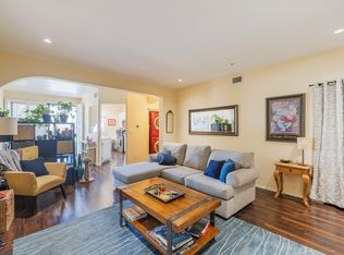 7211 Cozycroft Ave Unit 32, Winnetka, CA 91306