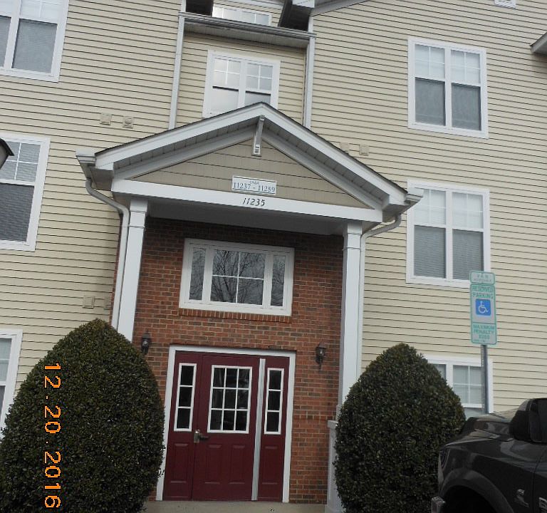 1st image of 11239 Hyde Pointe Ct
