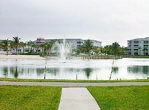 4th image of 16645 Lake Circle Dr APT 711