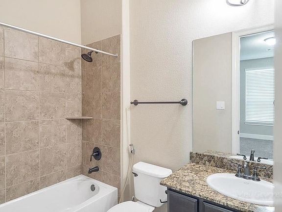 4th image of 214 Flamingo Bay Dr