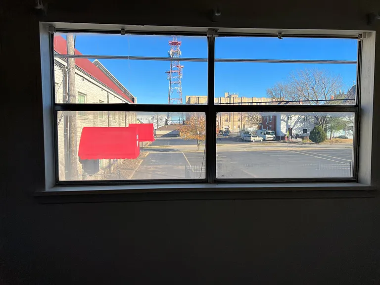 713 S Moffet Ave #1/2 — Photo 5