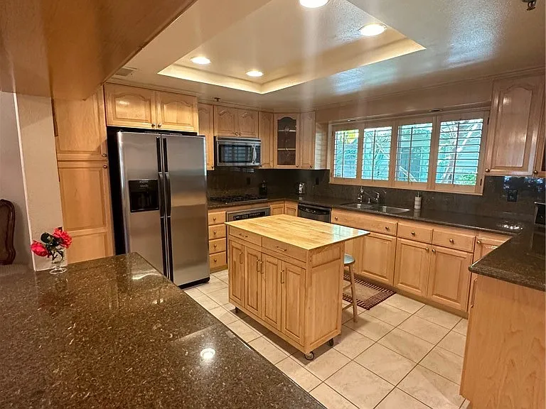 2706 Honolulu Ave #111 — Photo 13