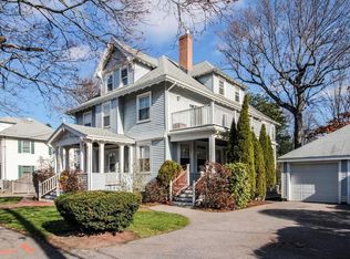 220 Lowell Ave #220, Newtonville, MA 02460