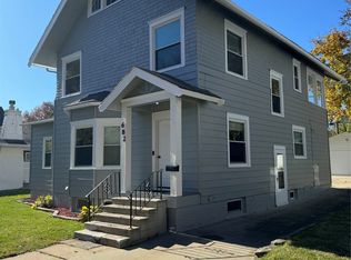 682 36th St, Des Moines, IA 50312