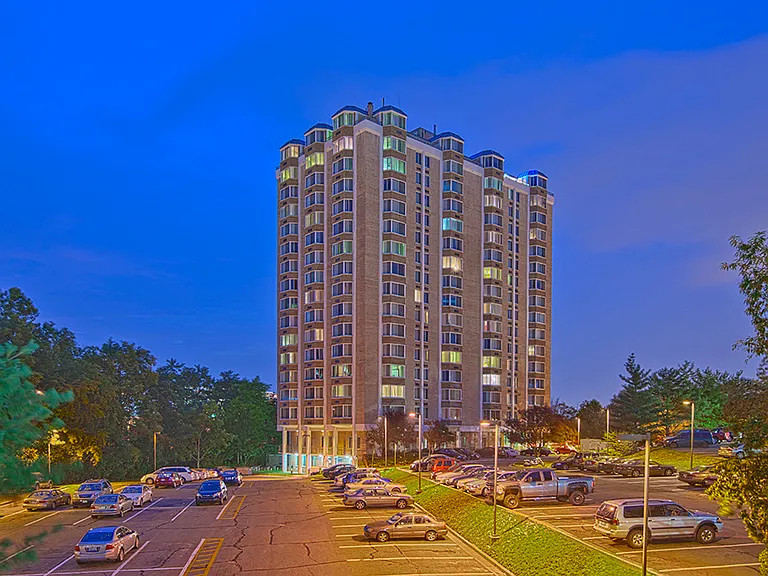 Key Towers — Photo 27